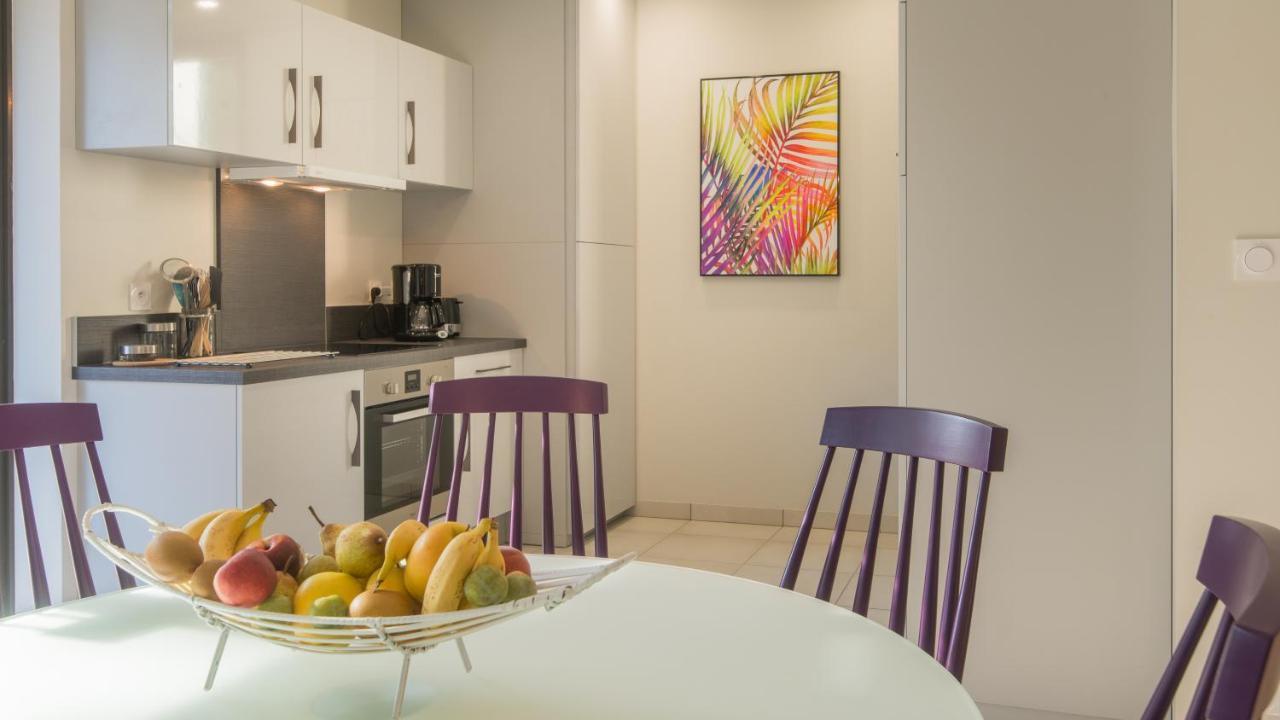 Plein Sud avec Jacuzzi Privatif et parking privé Apartment Sarlat-la-Canéda Exterior foto